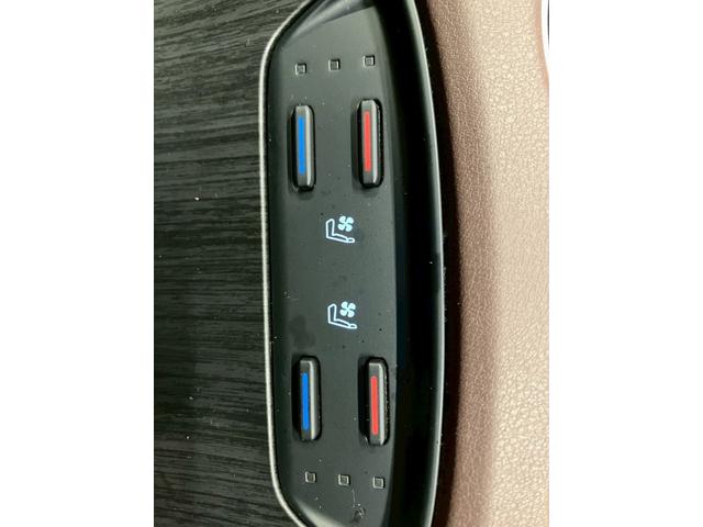 ハリアーハイブリッド Ｚ　レザーパッケージ　（禁煙車）（モデリスタエアロ）（黒本革）（全周囲カメラ）（メーカーメモリナビ）（レーダークルーズコントロール）（シートヒーター＆クーラー）（パワーシート）（ＬＥＤヘッドライト）（純正１９インチＡＷ）（14枚目）