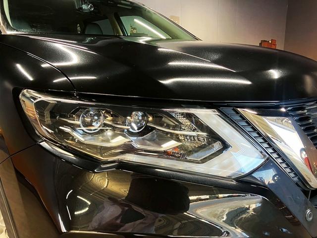 エクストレイル ２０Ｘｉ　ハイブリッド　（禁煙車）（４ＷＤ）（純正ＳＤナビ）（レーダークルーズコントロール）（クリアランスソナー）（ＬＥＤヘッドライト）（オートビークル）（デジタルインナーミラー）（ダウンヒル）（純正１７インチＡＷ）（17枚目）