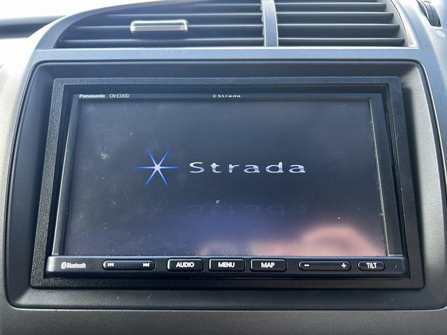 ストリーム ＲＳＺ　（禁煙車）（カロッツェリアＳＤナビ）（ＬＥＤヘッドライト）（フロントフォグ）（パドルシフト）（フルフラット）（キーレスエントリー）（オートライト）（フルセグ）（ＥＴＣ）（純正１７インチＡＷ）（6枚目）