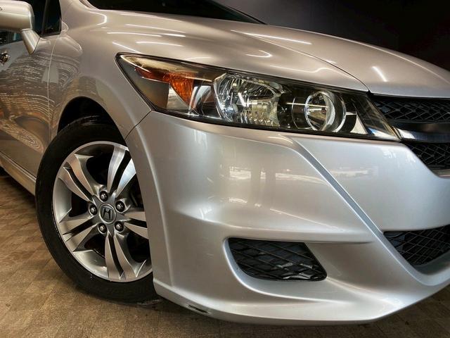 ストリーム ＲＳＺ　（禁煙車）（カロッツェリアＳＤナビ）（ＬＥＤヘッドライト）（フロントフォグ）（パドルシフト）（フルフラット）（キーレスエントリー）（オートライト）（フルセグ）（ＥＴＣ）（純正１７インチＡＷ）（41枚目）