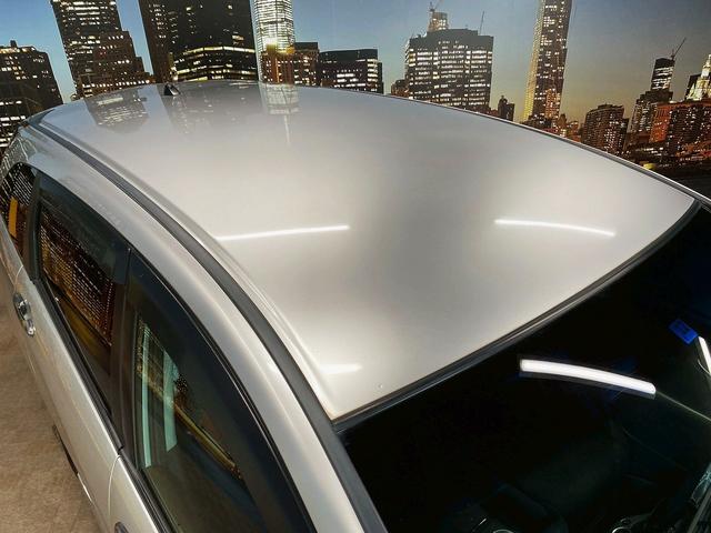 ストリーム ＲＳＺ　（禁煙車）（カロッツェリアＳＤナビ）（ＬＥＤヘッドライト）（フロントフォグ）（パドルシフト）（フルフラット）（キーレスエントリー）（オートライト）（フルセグ）（ＥＴＣ）（純正１７インチＡＷ）（48枚目）