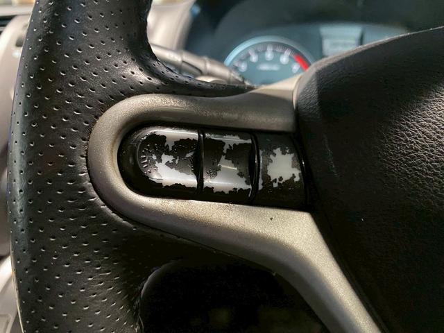 ストリーム ＲＳＺ　（禁煙車）（カロッツェリアＳＤナビ）（ＬＥＤヘッドライト）（フロントフォグ）（パドルシフト）（フルフラット）（キーレスエントリー）（オートライト）（フルセグ）（ＥＴＣ）（純正１７インチＡＷ）（57枚目）