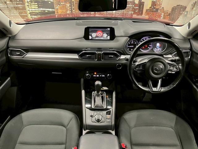 ＣＸ－５ ＸＤ　プロアクティブ　（禁煙車）（ＢＯＳＥサウンド）（レーダークルーズ）（メーカーＳＤナビ）（衝突軽減ブレーキ）（ＬＥＤヘッド）（ブレーキホールド）（フルフラット）（クリアランスソナー）（ＥＴＣ）（純正１９インチＡＷ）（5枚目）