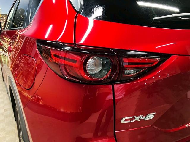 ＣＸ－５ ＸＤ　プロアクティブ　（禁煙車）（ＢＯＳＥサウンド）（レーダークルーズ）（メーカーＳＤナビ）（衝突軽減ブレーキ）（ＬＥＤヘッド）（ブレーキホールド）（フルフラット）（クリアランスソナー）（ＥＴＣ）（純正１９インチＡＷ）（26枚目）