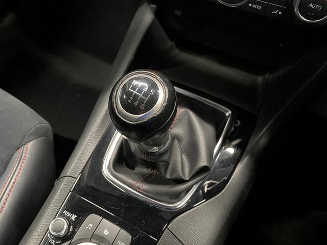 アクセラスポーツ ＸＤ　（サンルーフ）（禁煙車）（純正ＳＤナビ）（６速ＭＴ）（黒半革シート）（ＢＯＳＥサウンド）（パワーシート）（シートヒーター）（衝突軽減ブレーキ）（バックカメラ）（レーダークルーズ）（純正１８インチＡＷ）（36枚目）