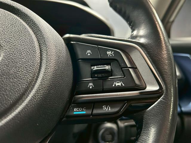ＸＶ アドバンス　（禁煙車）（アイサイト）（４ＷＤ）（メーカーＳＤナビ）（紺半革シート）（レーダークルーズ）（バック＆サイドカメラ）（ルークレール）（パドルシフト）（ＡＶＨ）（ＢＳＭ）（ＥＴＣ）（純正１８インチＡＷ）（8枚目）