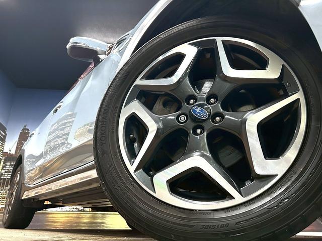 ＸＶ アドバンス　（禁煙車）（アイサイト）（４ＷＤ）（メーカーＳＤナビ）（紺半革シート）（レーダークルーズ）（バック＆サイドカメラ）（ルークレール）（パドルシフト）（ＡＶＨ）（ＢＳＭ）（ＥＴＣ）（純正１８インチＡＷ）（18枚目）