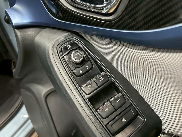 ＸＶ アドバンス　（禁煙車）（アイサイト）（４ＷＤ）（メーカーＳＤナビ）（紺半革シート）（レーダークルーズ）（バック＆サイドカメラ）（ルークレール）（パドルシフト）（ＡＶＨ）（ＢＳＭ）（ＥＴＣ）（純正１８インチＡＷ）（39枚目）