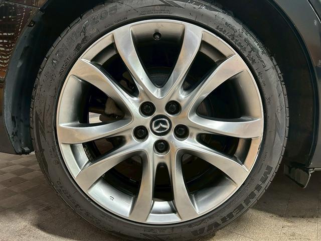 アテンザワゴン ＸＤ　プロアクティブ　（禁煙車）（後期型）（レーダークルーズ）（メーカーＳＤナビ）（ルーフレール）（フルフラット）（パドルシフト）（クリアランスソナー）（ＨＵＤ）（衝突軽減ブレーキ）（ＥＴＣ）（純正１９インチＡＷ）（58枚目）