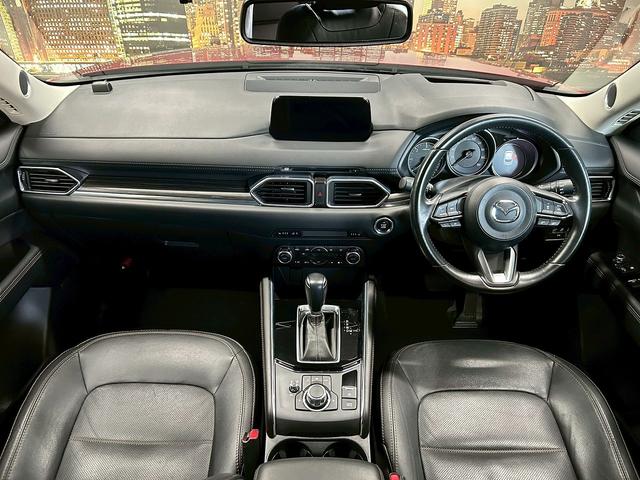 ＣＸ－５ ＸＤ　Ｌパッケージ　（禁煙車）（黒本革シート）（ＢＯＳＥサウンド）（レーダークルーズ）（メーカーＳＤナビ）（全周囲カメラ）（パワーバックドア）（シートヒーター）（クリアランスソナー）（ＥＴＣ）（純正１９インチＡＷ）（5枚目）
