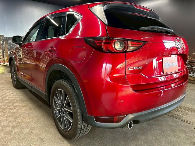 ＣＸ－５ ＸＤ　Ｌパッケージ　（禁煙車）（黒本革シート）（ＢＯＳＥサウンド）（レーダークルーズ）（メーカーＳＤナビ）（全周囲カメラ）（パワーバックドア）（シートヒーター）（クリアランスソナー）（ＥＴＣ）（純正１９インチＡＷ）（25枚目）