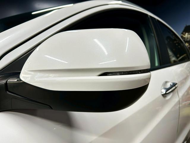 ヴェゼル ハイブリッドＺ　（禁煙車）（純正ＳＤナビ）（半黒革シート）（パドルシフト）（バックカメラ）（クルコン）（スマートキー）（ＬＥＤヘッドライト）（コーナーセンサ）（シートヒーター）（フルセグ）（純正１７インチＡＷ）（61枚目）