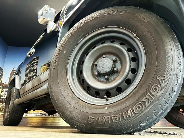ＦＪクルーザー ベースグレード　（禁煙車）（４ＷＤ）（ツートンカラー）（Ｓｔｒａｄａナビ）（バックカメラ）（クリアランスソナー）（リアフォグ）（フルフラット）（キーレスエントリー）（ＥＴＣ）（純正１７インチ鉄チンホイール）（56枚目）