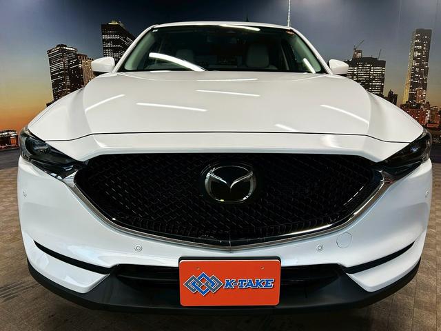 ＣＸ－５ ＸＤ　Ｌパッケージ　（禁煙車）（１オーナー）（白本革シート）（メーカーＳＤナビ）（パワーバックドア）（レーダークルーズ）（スマートシティブレーキ）（ＢＳＭ）（ＬＥＤヘッドライト）（ビルトインＥＴＣ）（純正１７インチＡＷ）（24枚目）