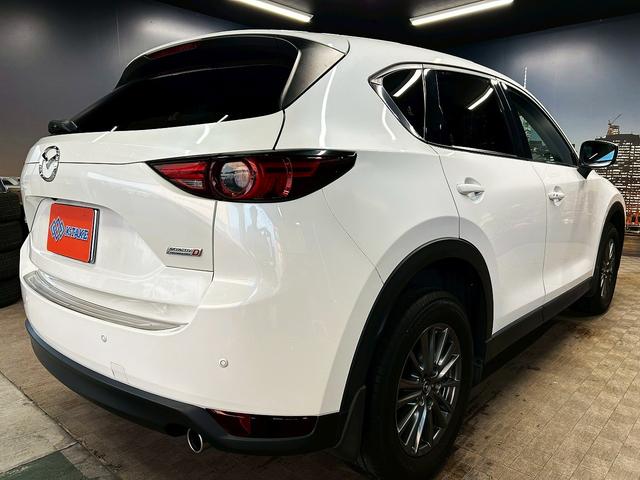 ＣＸ－５ ＸＤ　Ｌパッケージ　（禁煙車）（１オーナー）（白本革シート）（メーカーＳＤナビ）（パワーバックドア）（レーダークルーズ）（スマートシティブレーキ）（ＢＳＭ）（ＬＥＤヘッドライト）（ビルトインＥＴＣ）（純正１７インチＡＷ）（26枚目）