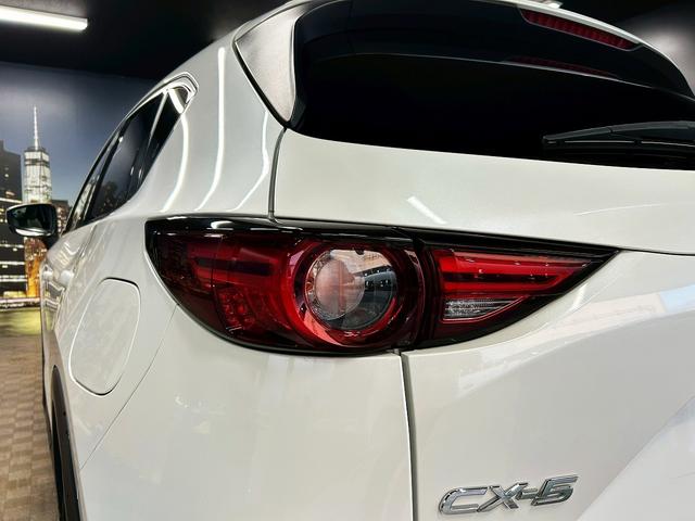ＣＸ－５ ＸＤ　Ｌパッケージ　（禁煙車）（１オーナー）（白本革シート）（メーカーＳＤナビ）（パワーバックドア）（レーダークルーズ）（スマートシティブレーキ）（ＢＳＭ）（ＬＥＤヘッドライト）（ビルトインＥＴＣ）（純正１７インチＡＷ）（33枚目）