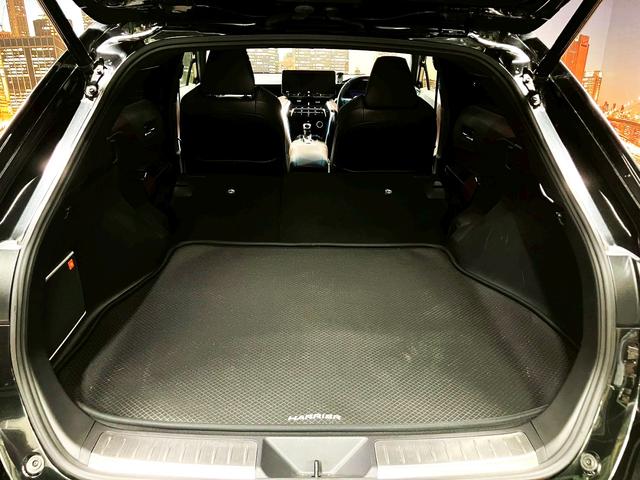 ハリアーハイブリッド Ｚ　レザーパッケージ　（禁煙車）（黒本革）（全周囲カメラ）（メーカーメモリナビ）（レーダークルーズコントロール）（シートヒーター＆エアコン）（パワーシート）（ＪＢＬサウンド）（ＬＥＤヘッドライト）（純正１９インチＡＷ）（52枚目）
