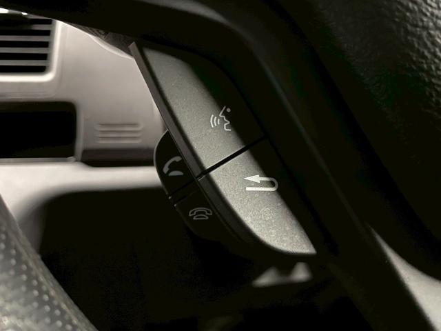 クロスロード ＨＤＤナビエディション　（禁煙車）（後期型）（メーカーＨＤＤナビ）（ＨＩＤヘッドライト）（キーレスエントリー）（電動格納ミラー）（フルフラットシート）（ＡＢＳ）（３列シート）（７人乗り）（純正１６インチＡＷ）（24枚目）