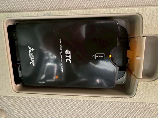 アクセラスポーツ １５ＸＤ　Ｌパッケージ　（禁煙車）（メーカーＳＤナビ）（黒本革）（レーダークルーズ）（シートヒーター）（シートメモリー）（パワーシート）（ステアリングヒーター）（パドルシフト）（アイドリングスタッフ）（純正１８インチＡＷ）（15枚目）