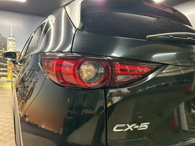 ＣＸ－５ ＸＤ　Ｌパッケージ　（禁煙車）（黒本革）（メーカーＳＤナビ）（レーダークルーズ）（パワーシート）（シートヒーター）（ステアリングヒーター）（パワーバックドア）（アイドリングストップ）（ＥＴＣ）（純正１９インチＡＷ）（47枚目）