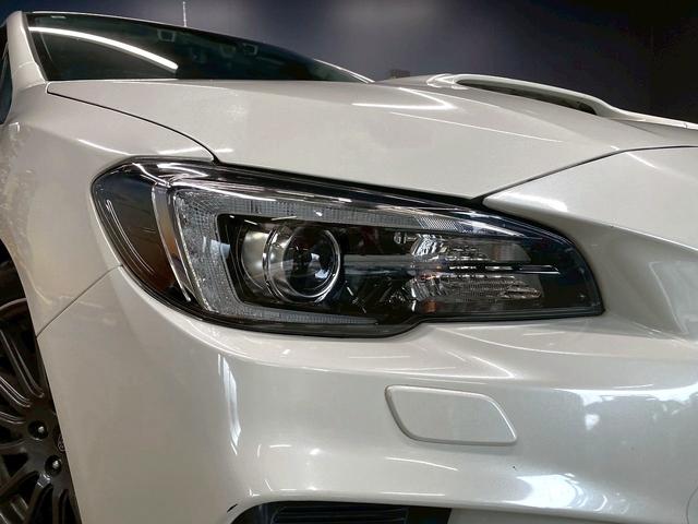 レヴォーグ ２．０ＳＴＩスポーツアイサイト　（禁煙車）（サンルーフ）（赤本革シート）（４ＷＤ）（ターボ車）（純正ＳＤナビ）（バックカメラ）（レーダークルーズコントロール）（ＬＥＤヘッドライト）（スマートキー）（純正１８インチＡＷ）（17枚目）