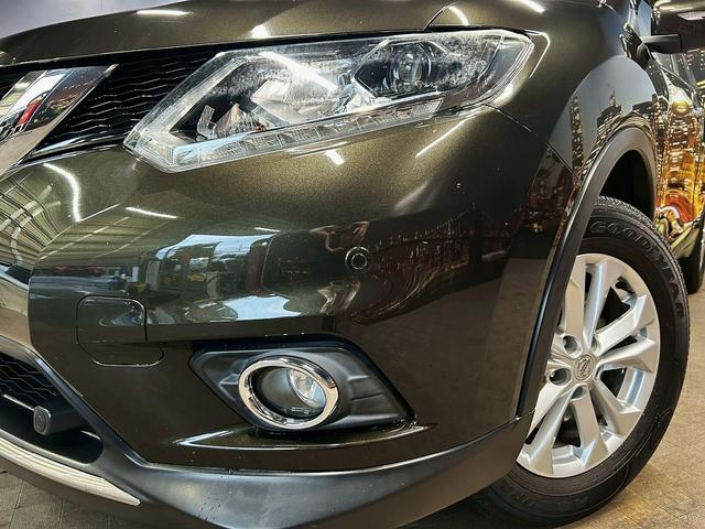 エクストレイル ２０Ｘｔ　エマージェンシーブレーキパッケージ　（禁煙車）（７人乗り）（４ＷＤ）（アラウンドビューモニター）（パワーバックドア）（純正ＳＤナビ）（撥水カプロンシート）（クルーズコントロール）（ＢＳＭ）（ビルトインＥＴＣ）（純正１７インチＡＷ）（55枚目）