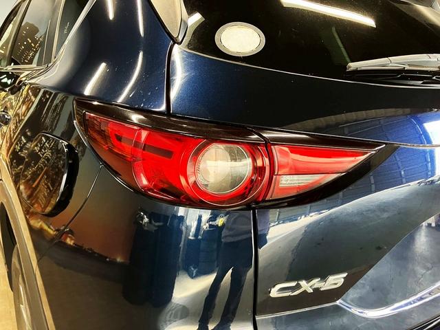 ＣＸ－５ ＸＤ　（禁煙車）（６速ＭＴ）（メーカーＳＤナビ）（レーダークルーズ）（ブレーキホールド）（衝突軽減ブレーキ）（ＬＥＤヘッドライト）（フルフラット）（オートワイパー）（ＢＳＭ）（ＥＴＣ）（純正１７インチＡＷ）（26枚目）