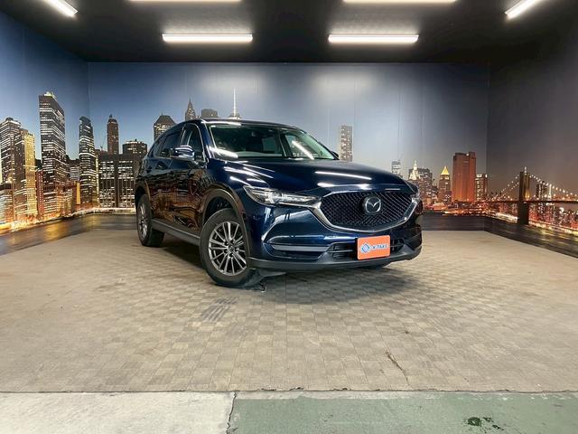 ＣＸ－５ ＸＤ　（禁煙車）（６速ＭＴ）（メーカーＳＤナビ）（レーダークルーズ）（ブレーキホールド）（衝突軽減ブレーキ）（ＬＥＤヘッドライト）（フルフラット）（オートワイパー）（ＢＳＭ）（ＥＴＣ）（純正１７インチＡＷ）（29枚目）