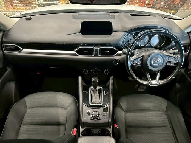 ＣＸ－５ ＸＤ　プロアクティブ　（禁煙車）（１オーナー）（レーダークルーズ）（メーカーＳＤナビ）（衝突軽減ブレーキ）（クリアランスソナー）（ブレーキホールド）（ＢＳＭ）（ＬＥＤヘッドライト）（ビルトインＥＴＣ）（純正１９インチＡＷ）（5枚目）