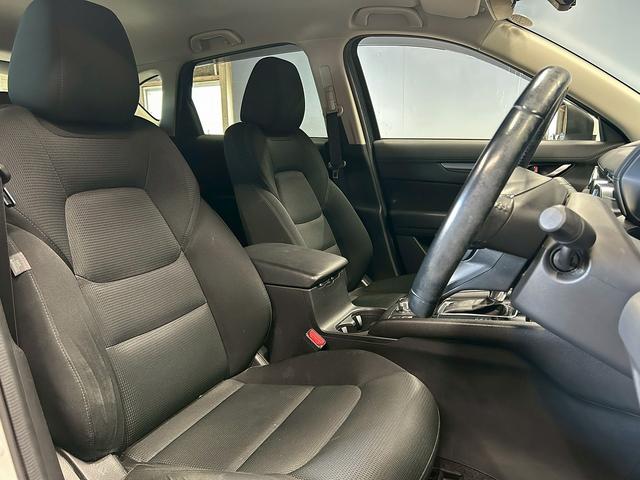 ＣＸ－５ ＸＤ　プロアクティブ　（禁煙車）（１オーナー）（レーダークルーズ）（メーカーＳＤナビ）（衝突軽減ブレーキ）（クリアランスソナー）（ブレーキホールド）（ＢＳＭ）（ＬＥＤヘッドライト）（ビルトインＥＴＣ）（純正１９インチＡＷ）（15枚目）
