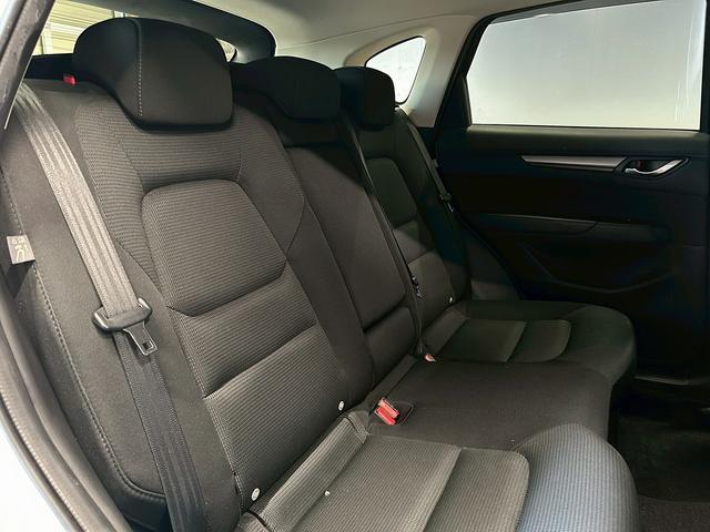ＣＸ－５ ＸＤ　プロアクティブ　（禁煙車）（１オーナー）（レーダークルーズ）（メーカーＳＤナビ）（衝突軽減ブレーキ）（クリアランスソナー）（ブレーキホールド）（ＢＳＭ）（ＬＥＤヘッドライト）（ビルトインＥＴＣ）（純正１９インチＡＷ）（16枚目）