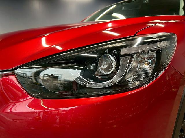 ＣＸ－５ ＸＤ　Ｌパッケージ　（禁煙車）（後期型）（ＢＯＳＥサウンド）（黒本革シート）（レーダークルーズ）（メーカーＳＤナビ）（シートヒーター）（クリアランスソナー）（衝突軽減ブレーキ）（ビルトインＥＴＣ）（純正１９インチＡＷ）（17枚目）