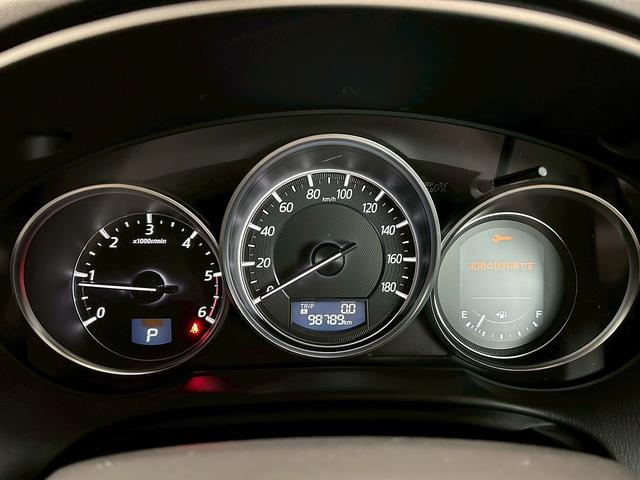 ＣＸ－５ ＸＤ　Ｌパッケージ　（禁煙車）（後期型）（ＢＯＳＥサウンド）（黒本革シート）（レーダークルーズ）（メーカーＳＤナビ）（シートヒーター）（クリアランスソナー）（衝突軽減ブレーキ）（ビルトインＥＴＣ）（純正１９インチＡＷ）（32枚目）
