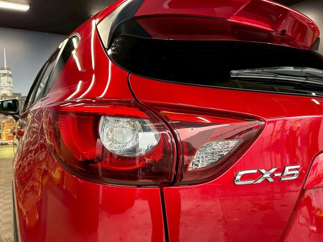 ＣＸ－５ ＸＤ　Ｌパッケージ　（禁煙車）（後期型）（ＢＯＳＥサウンド）（黒本革シート）（レーダークルーズ）（メーカーＳＤナビ）（シートヒーター）（クリアランスソナー）（衝突軽減ブレーキ）（ビルトインＥＴＣ）（純正１９インチＡＷ）（49枚目）