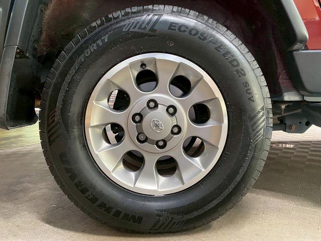 ＦＪクルーザー カラーパッケージ　（禁煙車）（４ＷＤ）（ルーフラック）（ケンウッドＳＤナビ）（バックカメラ）（フロントフォグ）（クルコン）（クリアランスソナー）（デフロック）（スマートキー）（ＥＴＣ）（ＬＤＷ）（純正１７インチＡＷ）（44枚目）