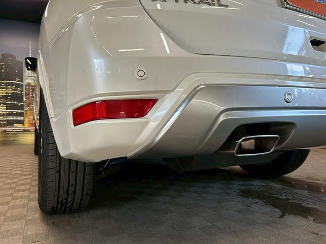 エクストレイル モード・プレミアｉ　ハイブリッド　（禁煙車）（４ＷＤ）（黒本革）（純正ＳＤナビ）（全周囲カメラ）（クリアランスソナー）（ＬＥＤヘッドライト）（フルフラット）（ダウンヒル）（シートヒーター）（アイドリングストップ）（純正１９インチＡＷ）（48枚目）
