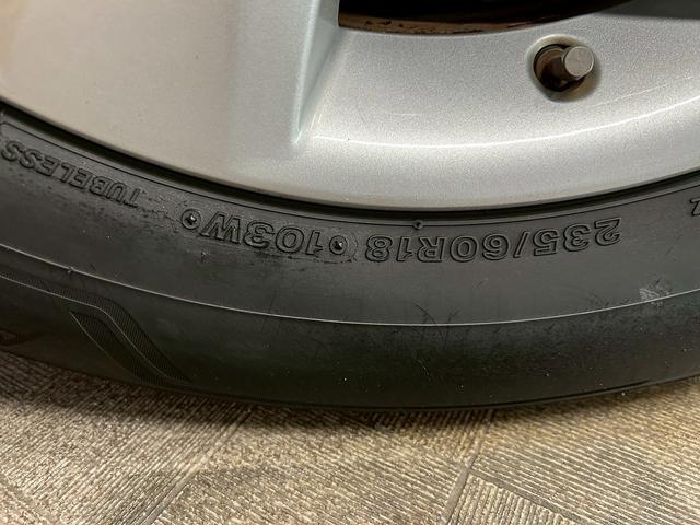 ＲＸ ＲＸ４５０ｈ　バージョンＬ　（禁煙車）（サンルーフ）（黒本革シート）（シートヒーター／エアコン）（純正ＨＤＤナビ）（パワーバックドア）（１００Ｖ電源）（オートクルーズ）（ＨＵＤ）（ビルトインＥＴＣ）（純正１８インチＡＷ）（57枚目）