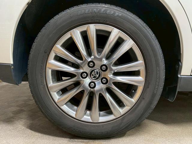 ハリアーハイブリッド プレミアム　（禁煙車）（４ＷＤ）（黒半革）（純正ＳＤナビ）（レーダークルーズコントロール）（バックカメラ）（パワーシート）（ＬＥＤヘッドライト）（クリアランスソナー）（フルフラット）（ＥＴＣ）（純正１８インチＡＷ（55枚目）