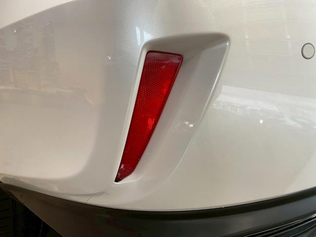 ＲＸ ＲＸ４５０ｈＬ　（禁煙車）（３列７人乗）（ベージュ本革）（リアエンターテイメント）（シートヒーター＆Ａ／Ｃ）（レーダークルーズ）（パワーバックドア）（ＨＵＤ）（三眼ＬＥＤヘッド）（ＥＴＣ）（純正２０インチＡＷ）（47枚目）