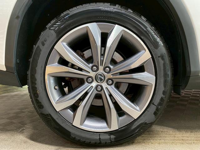 ＲＸ ＲＸ４５０ｈＬ　（禁煙車）（３列７人乗）（ベージュ本革）（リアエンターテイメント）（シートヒーター＆Ａ／Ｃ）（レーダークルーズ）（パワーバックドア）（ＨＵＤ）（三眼ＬＥＤヘッド）（ＥＴＣ）（純正２０インチＡＷ）（60枚目）