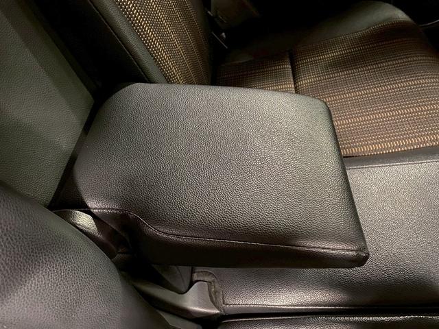 ヴェゼル ハイブリッドＺ　（禁煙車）（純正ナビ）（バックモニター）（クルコン）（パドルシフト）（スマートキー＆プッシュスタート）（シートヒーター）（電動サイドブレーキ）（ブレーキホールド）（ＥＴＣ）（純正１７インチＡＷ）（47枚目）