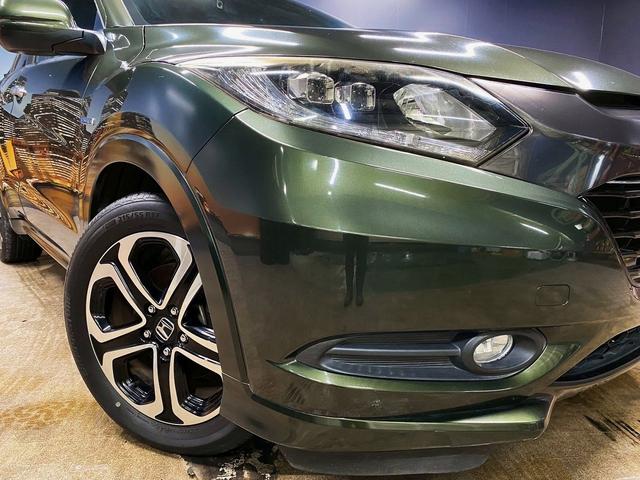 ヴェゼル ハイブリッドＺ　（禁煙車）（純正ナビ）（バックモニター）（クルコン）（パドルシフト）（スマートキー＆プッシュスタート）（シートヒーター）（電動サイドブレーキ）（ブレーキホールド）（ＥＴＣ）（純正１７インチＡＷ）（63枚目）