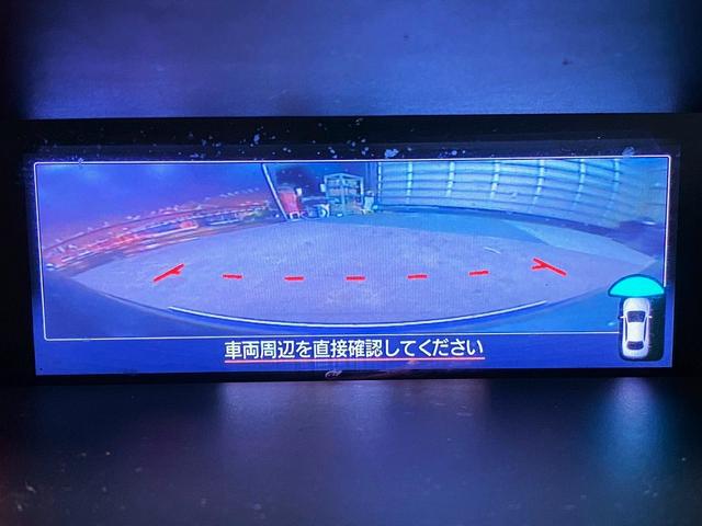 レヴォーグ ２．０ＳＴＩスポーツアイサイト　（禁煙車）（サンルーフ）（柿本マフラー）（フルエアロ）（赤本革）（ターボ）（純正ＳＤナビ）（レーダークルーズ）（パドルシフト）（パワーシート）（シートヒーター）（シートメモリー）（純正１８インチＡＷ）（11枚目）