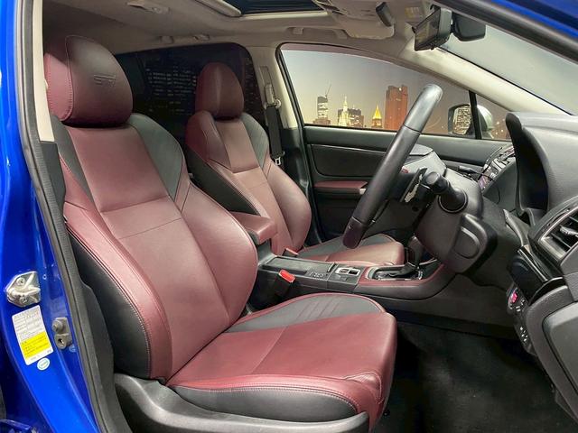 レヴォーグ ２．０ＳＴＩスポーツアイサイト　（禁煙車）（サンルーフ）（柿本マフラー）（フルエアロ）（赤本革）（ターボ）（純正ＳＤナビ）（レーダークルーズ）（パドルシフト）（パワーシート）（シートヒーター）（シートメモリー）（純正１８インチＡＷ）（22枚目）