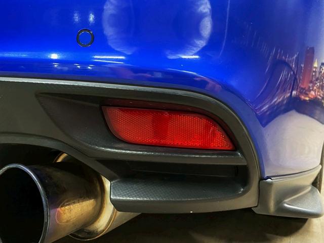 レヴォーグ ２．０ＳＴＩスポーツアイサイト　（禁煙車）（サンルーフ）（柿本マフラー）（フルエアロ）（赤本革）（ターボ）（純正ＳＤナビ）（レーダークルーズ）（パドルシフト）（パワーシート）（シートヒーター）（シートメモリー）（純正１８インチＡＷ）（51枚目）