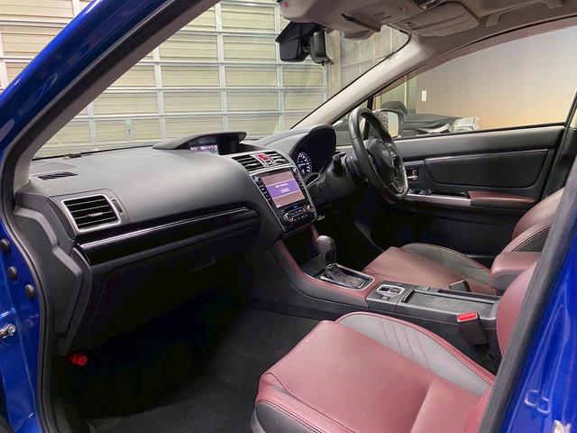 レヴォーグ ２．０ＳＴＩスポーツアイサイト　（禁煙車）（サンルーフ）（柿本マフラー）（フルエアロ）（赤本革）（ターボ）（純正ＳＤナビ）（レーダークルーズ）（パドルシフト）（パワーシート）（シートヒーター）（シートメモリー）（純正１８インチＡＷ）（63枚目）