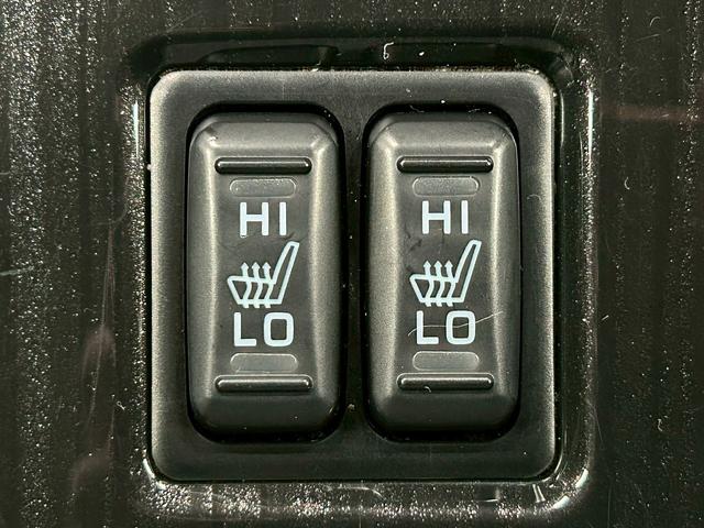 アウトランダーＰＨＥＶ Ｇプレミアムパッケージ　（禁煙車）（後期型）（黒本革シート）（４ＷＤ）（ロックフォードプレミアムスピーカー）（レーダークルーズ）（アラウンドビューモニター）（パワーバックドア）（パドルシフト）（ＥＴＣ）（純正１８インチＡＷ）（13枚目）
