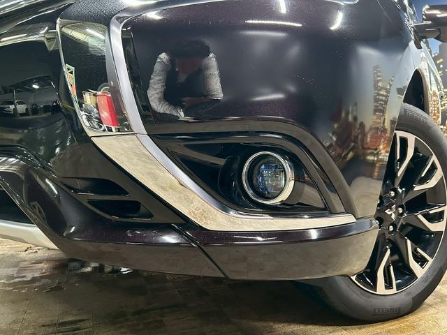 アウトランダーＰＨＥＶ Ｇプレミアムパッケージ　（禁煙車）（後期型）（黒本革シート）（４ＷＤ）（ロックフォードプレミアムスピーカー）（レーダークルーズ）（アラウンドビューモニター）（パワーバックドア）（パドルシフト）（ＥＴＣ）（純正１８インチＡＷ）（51枚目）