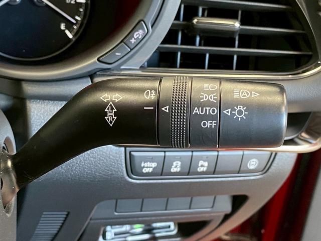 ＭＡＺＤＡ３ファストバック ＸＤプロアクティブ　Ｉ－アクティブセンス（禁煙車）（４ＷＤ）（ＢＯＳＥサウンド）（レーダークルーズ）（メーカーＳＤナビ）（ＣａｒＰｌａｙ対応）（フルフラット）（クリアランスソナー）（ＥＴＣ）（純正１８インチＡＷ）（54枚目）