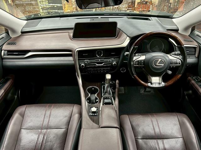ＲＸ ＲＸ４５０ｈ　バージョンＬ　（禁煙車）（ＬＥＸＵＳセーフティシステム）（茶本革シート）（パワーバックドア）（レーダークルーズ）（シートヒーター＆Ａ／Ｃ）（アラウンドビューモニター）（フルフラット）（ＥＴＣ）（純正２０インチＡＷ）（5枚目）